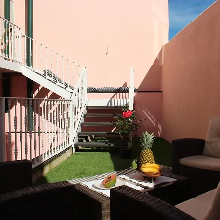 Διαμέρισμα Patio Estrela